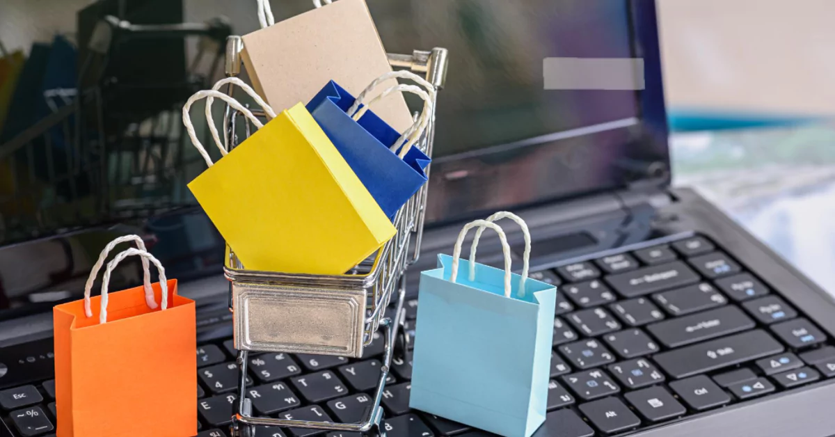 10 ecommerce Platform Essentials: Your Guide to Online Success